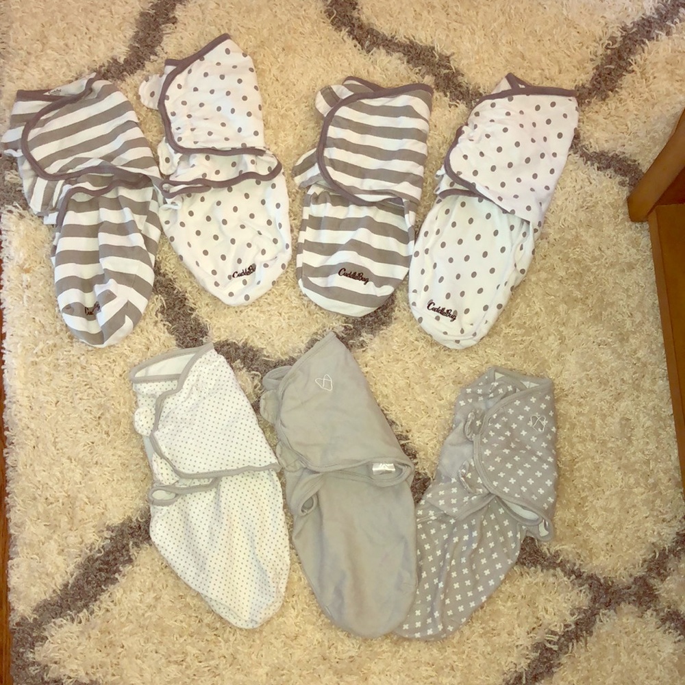 ❌ SOLD❌. SWADDLES!!!